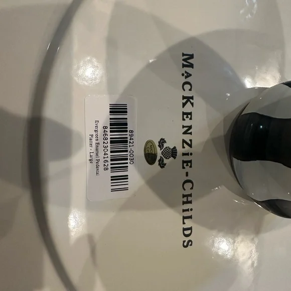 Mackenzie-Childs brand new, large Christmas wreath cake stand. - Picture 3 of 3